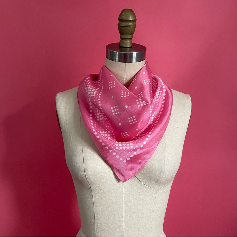 Vintage 70s/80s BubbleGum Pink Charming Statement Polkadot Bandana Scarf OS